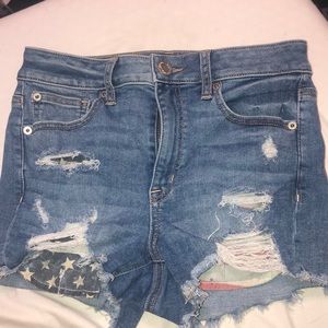 size 6 american eagle american flag jean shorts